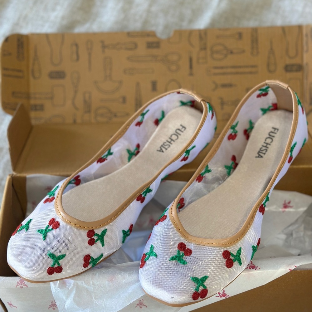 Cherry Embroidered Flats - White and Tan